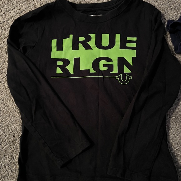 Boys true religion tops - Picture 2 of 3